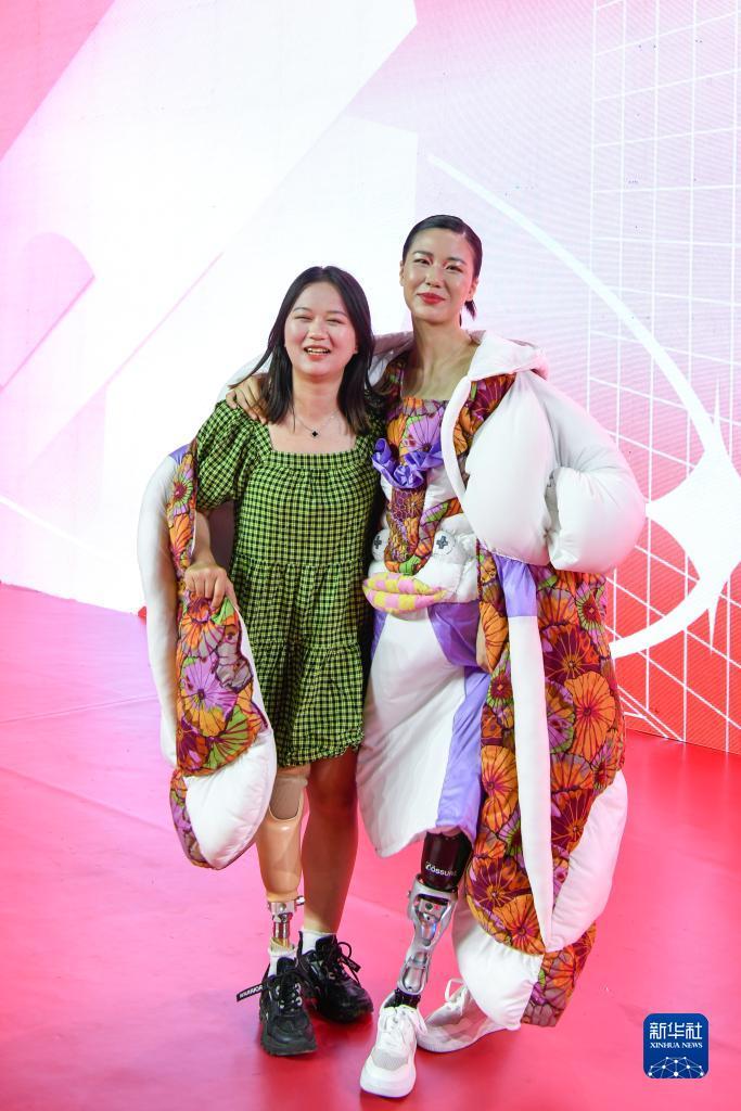 百家乐免拥
